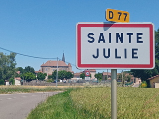 Sainte Julie et son château